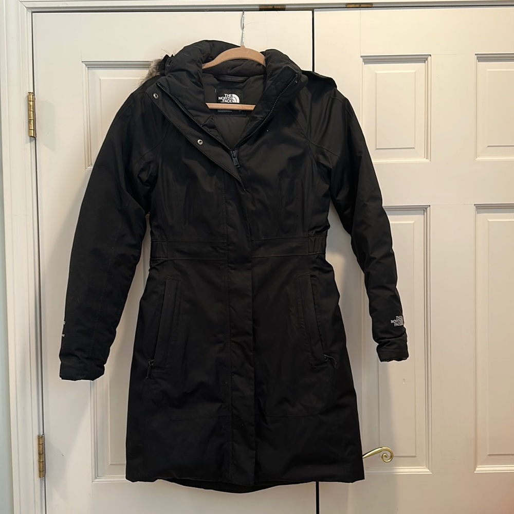 Women’s NorthFace down parka. Size XS